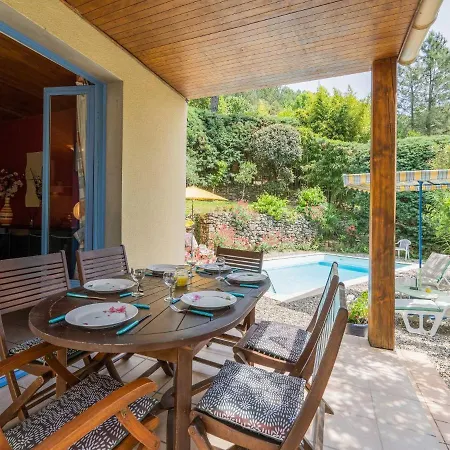 Holiday home Pleasant Holiday Home With Private Pool