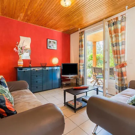 Pleasant Holiday Home With Private Pool